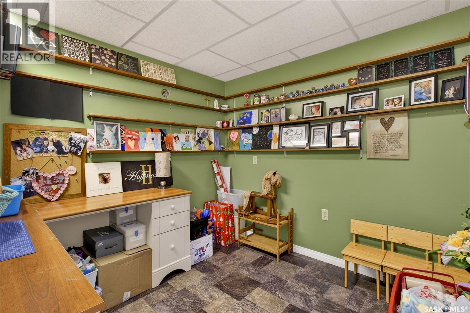 Hoffman Acreage, Lakeside Rm No. 338, SK - Indoor