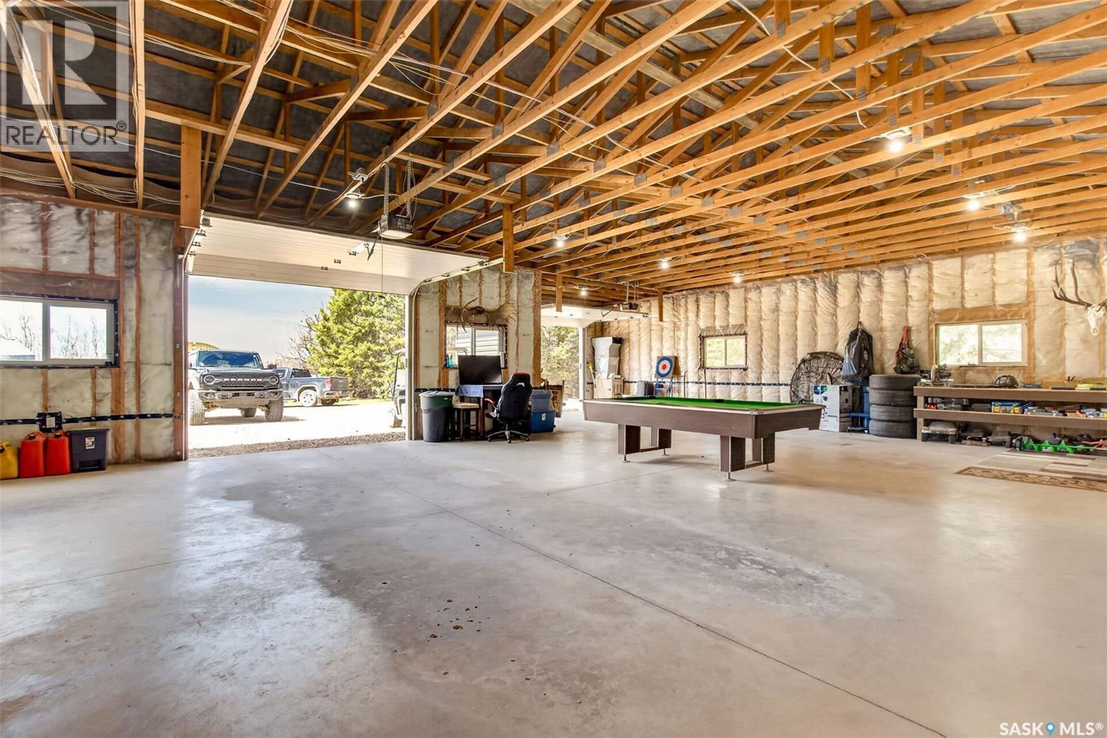 Hoffman Acreage, Lakeside Rm No. 338, SK - Indoor