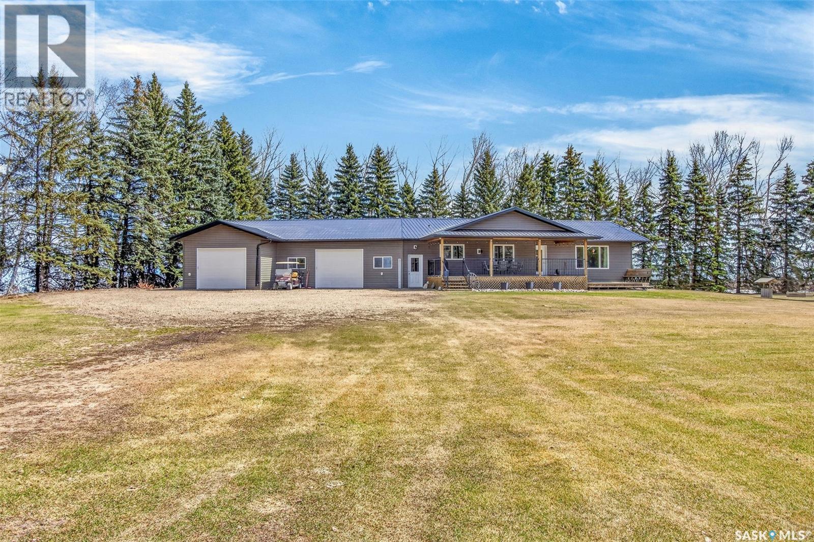Hoffman Acreage, Lakeside Rm No. 338, SK - Outdoor With Deck Patio Veranda