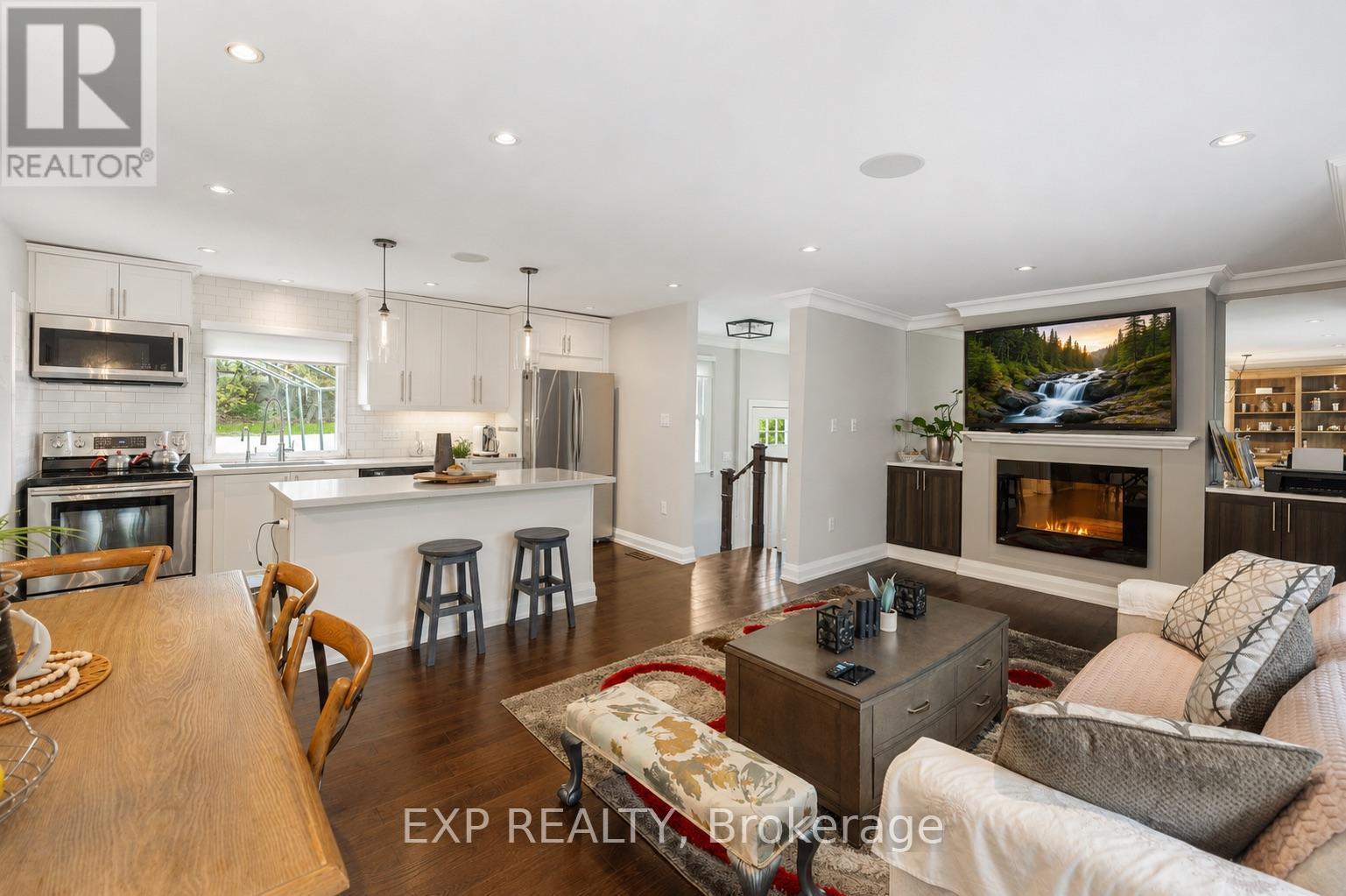 58 Rutledge Road, Mississauga, ON - Indoor Photo Showing Other Room