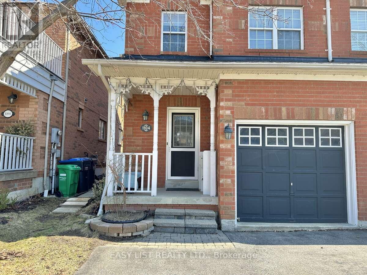 1104 Carding Mill Place, Mississauga, ON - Outdoor