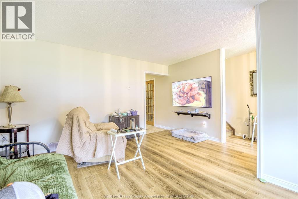9445-9447 Alten Drive, Windsor, ON - Indoor