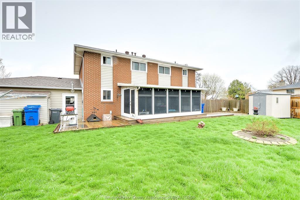 9445-9447 Alten Drive, Windsor, ON - Outdoor With Exterior