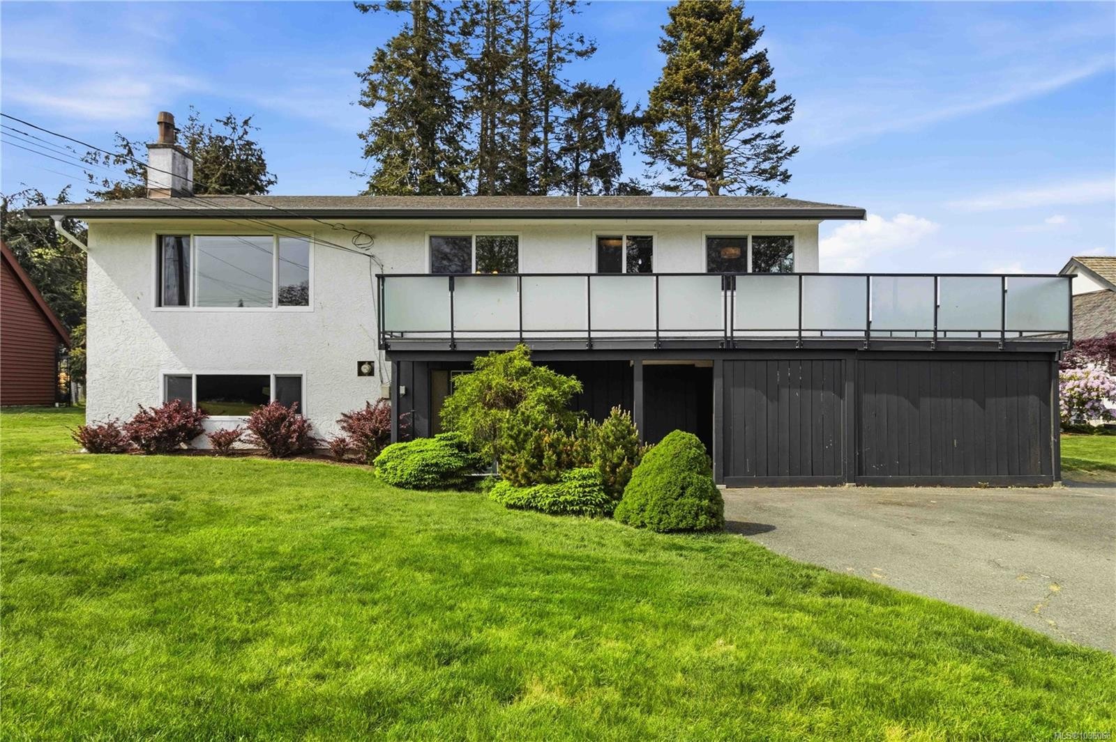 7030 Deerlepe Rd, Sooke, BC