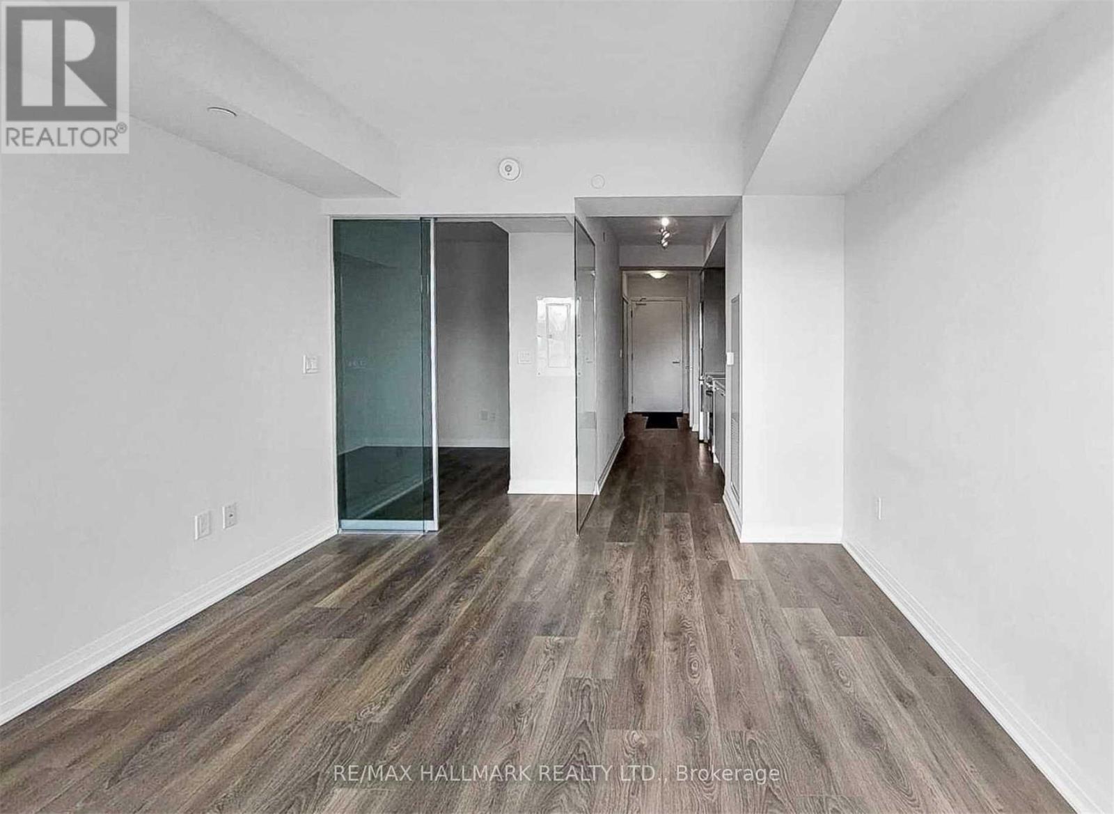 417 - 2301 Danforth Avenue, Toronto, ON - Indoor Photo Showing Other Room