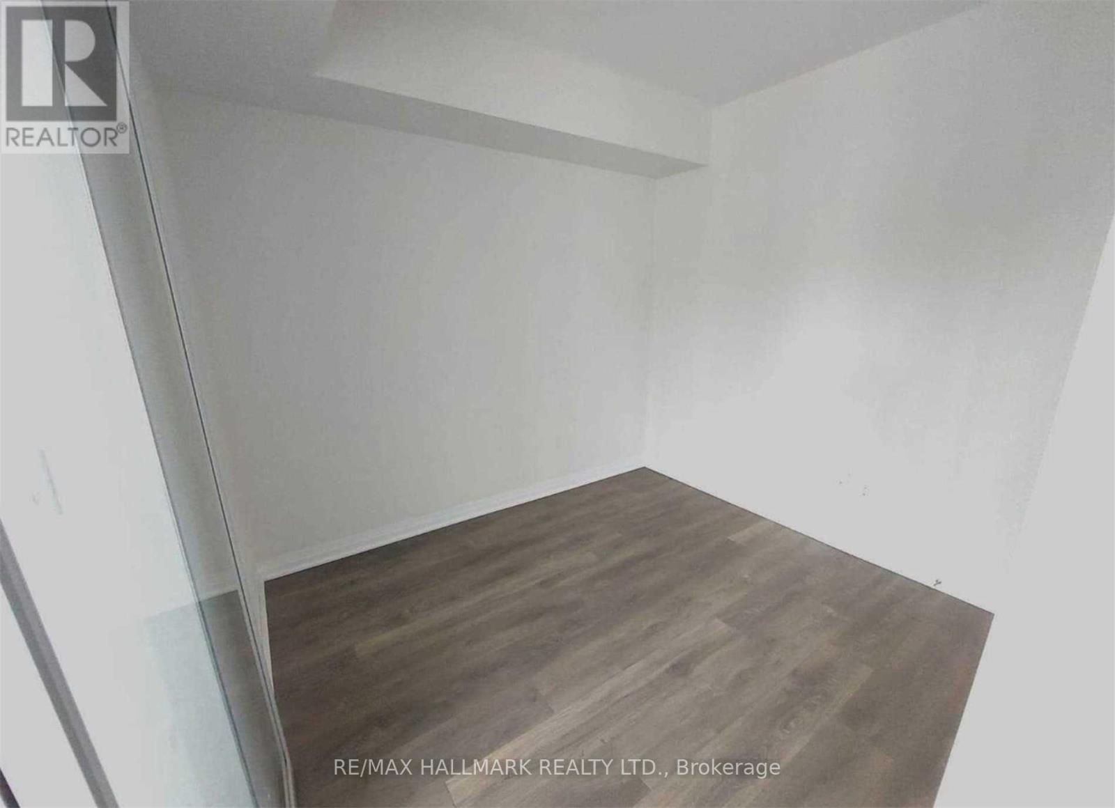 417 - 2301 Danforth Avenue, Toronto, ON - Indoor Photo Showing Other Room