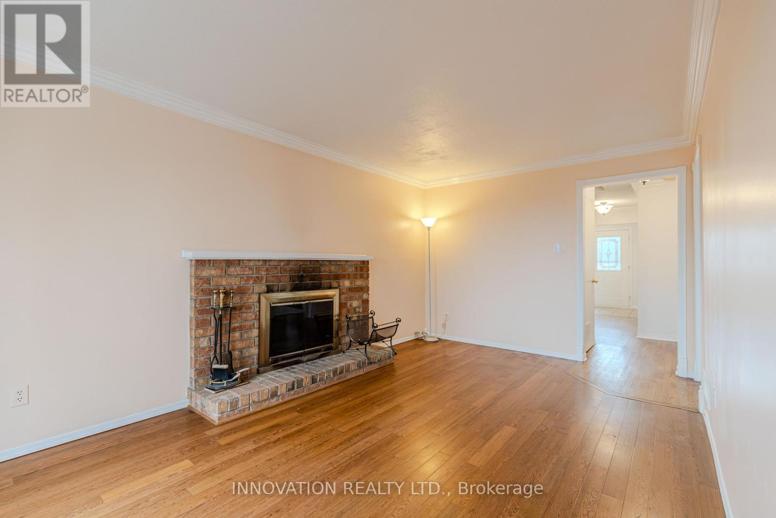 152 Mccurdy Drive E, Ottawa, ON - Indoor Photo Showing Living Room With Fireplace