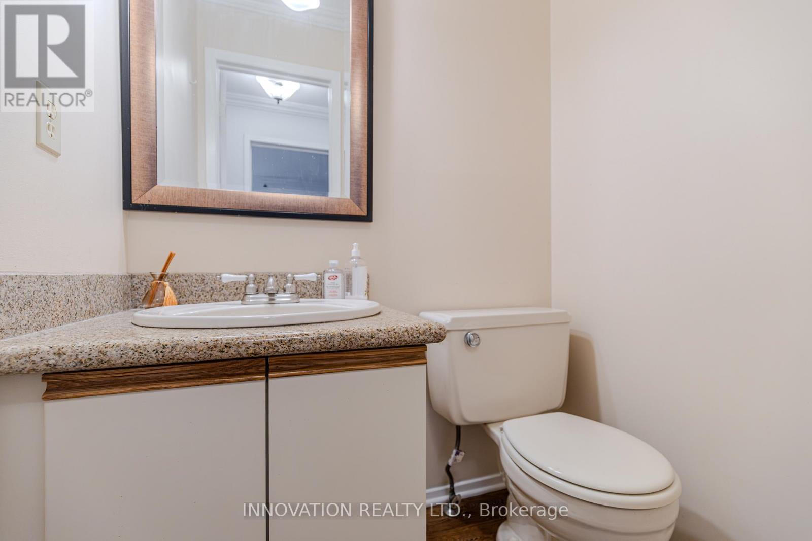 152 Mccurdy Drive E, Ottawa, ON - Indoor Photo Showing Bathroom