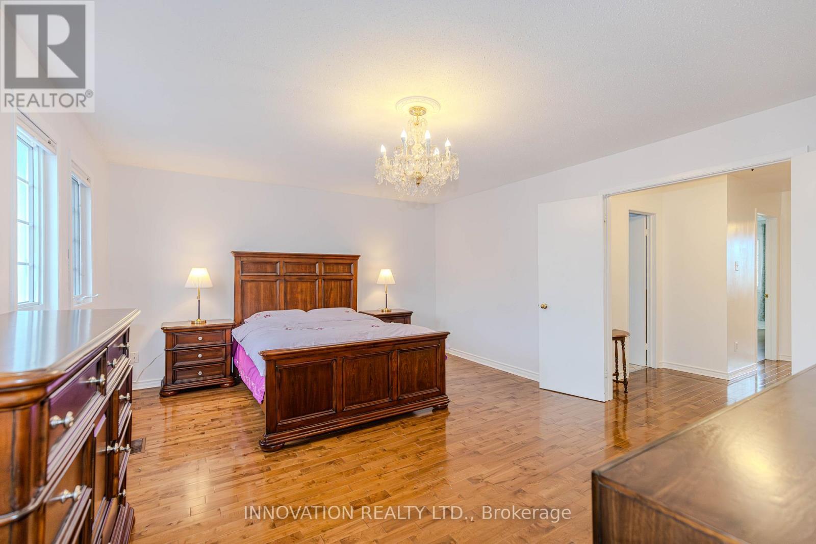 152 Mccurdy Drive E, Ottawa, ON - Indoor Photo Showing Bedroom