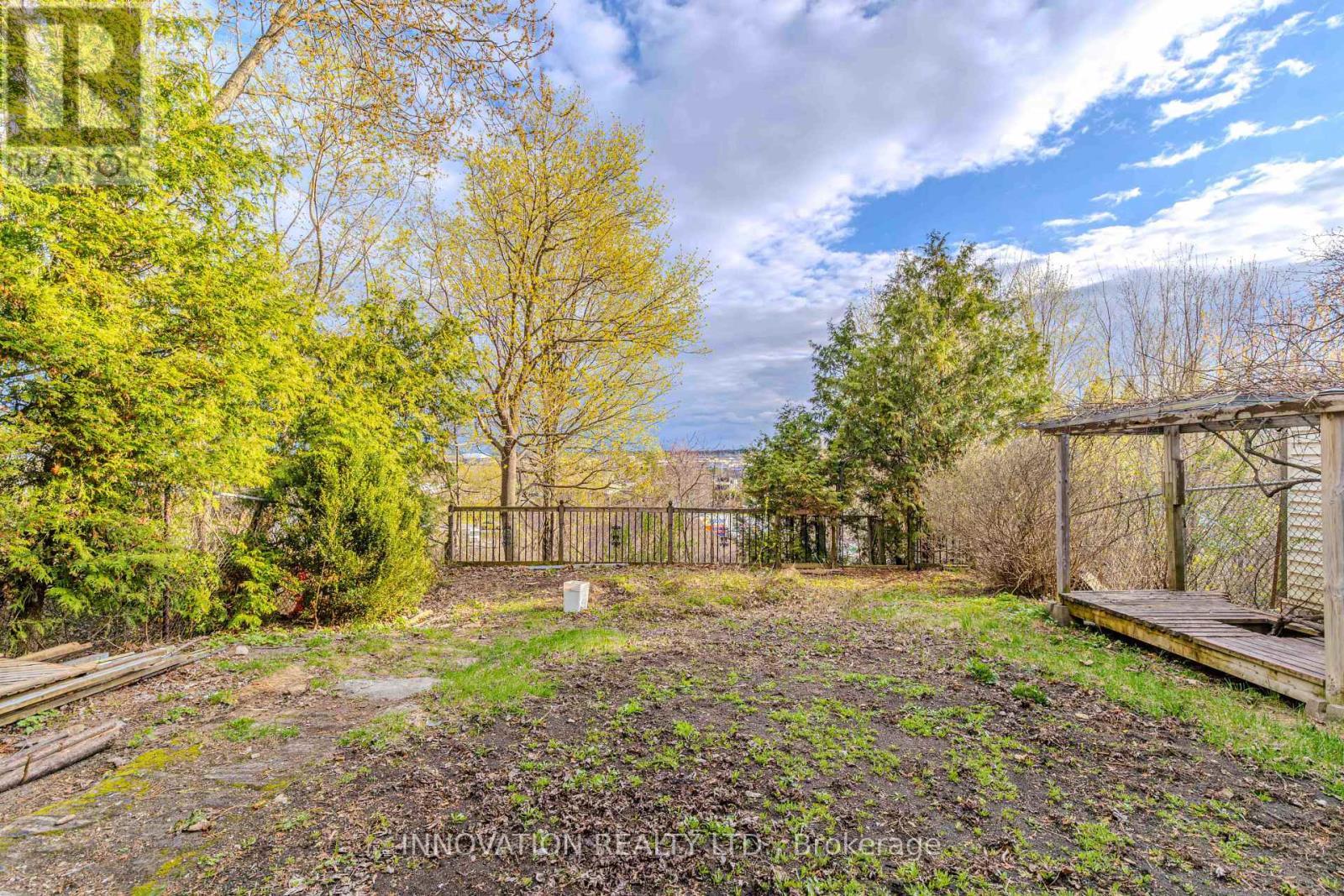 152 Mccurdy Drive E, Ottawa, ON - Outdoor With View