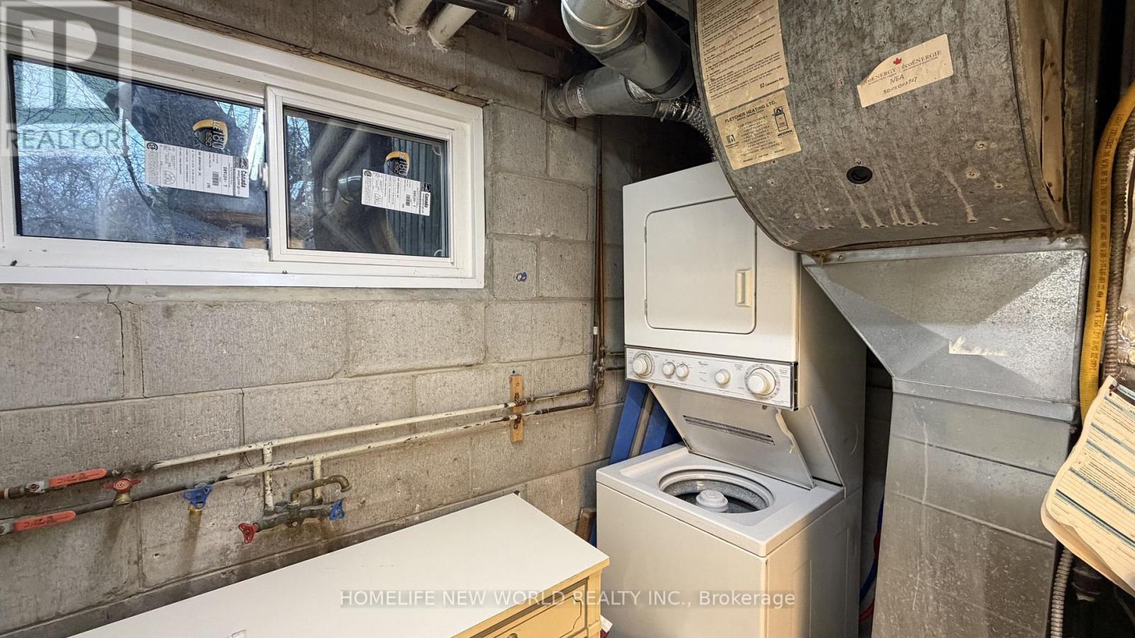 Lower Level - 135 Pineway Boulevard, Toronto, ON - Indoor Photo Showing Laundry Room