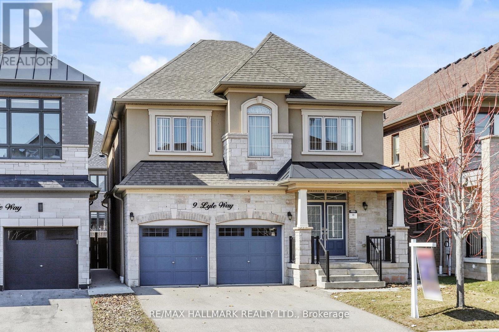 9 Lyle Way E, Brampton, ON - Outdoor With Facade