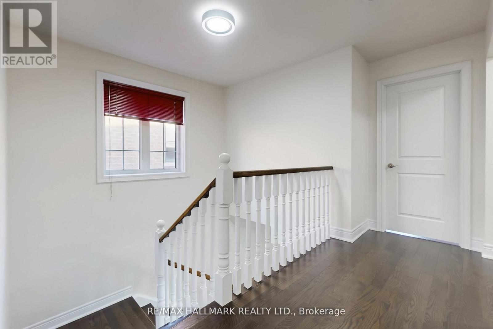 9 Lyle Way E, Brampton, ON - Indoor Photo Showing Other Room