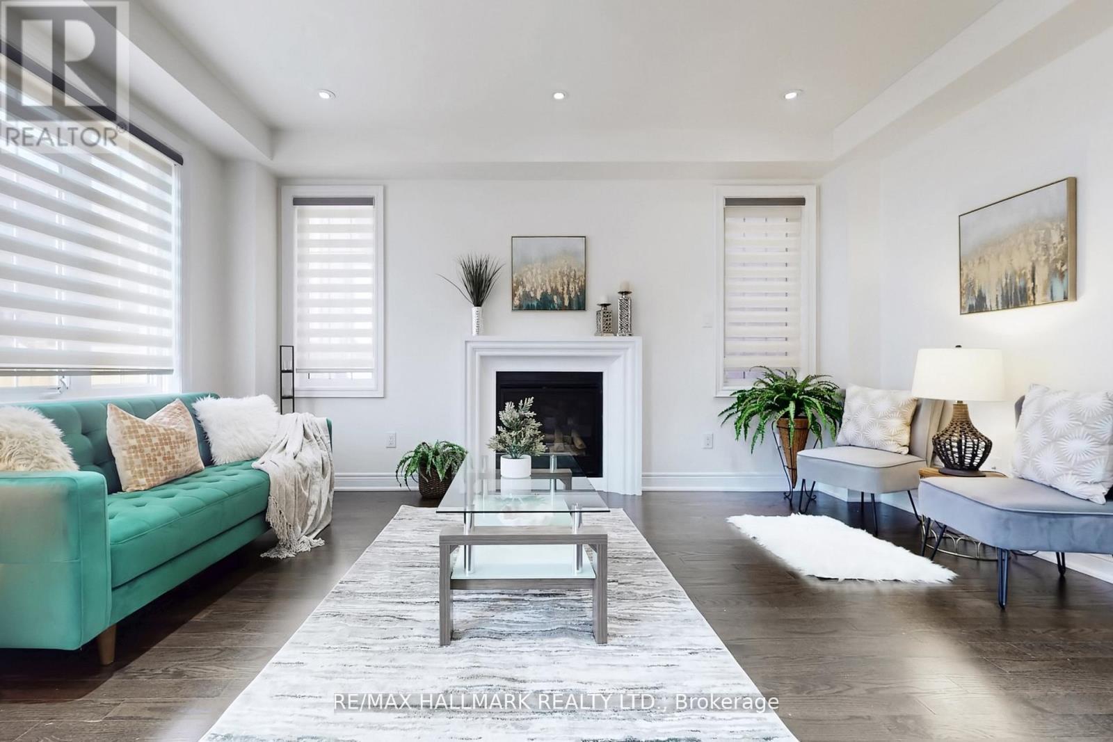 9 Lyle Way E, Brampton, ON - Indoor Photo Showing Living Room With Fireplace