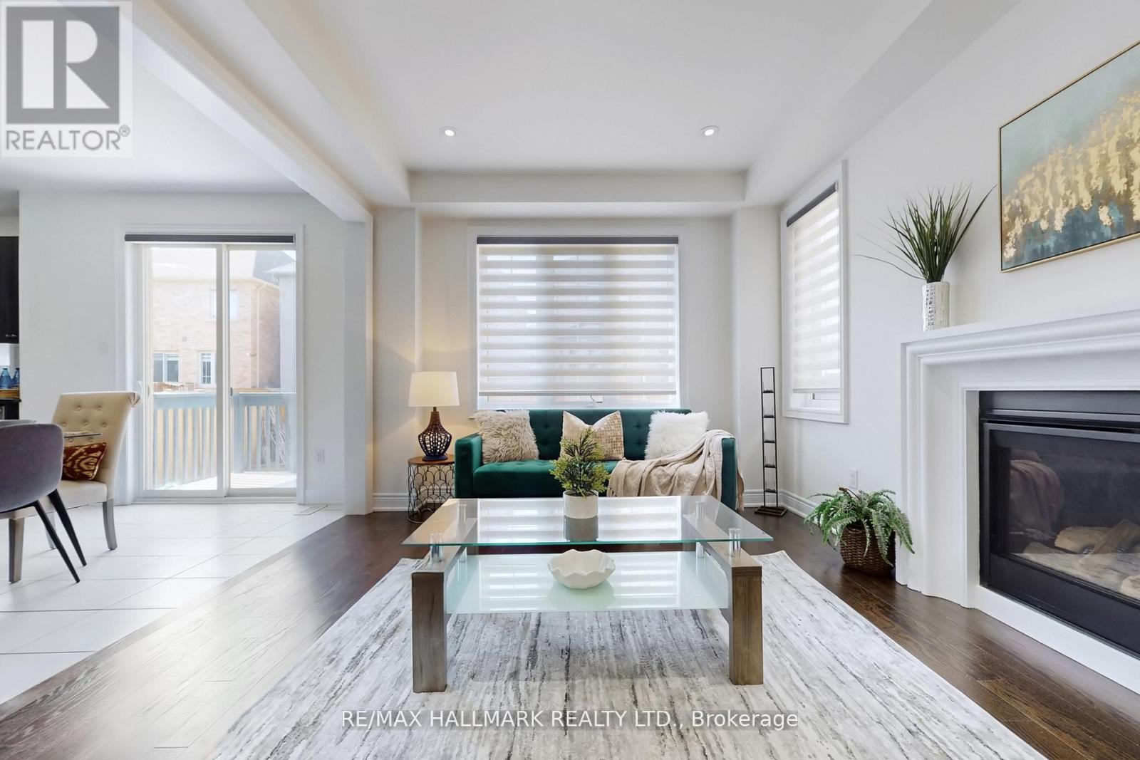 9 Lyle Way E, Brampton, ON - Indoor Photo Showing Living Room With Fireplace