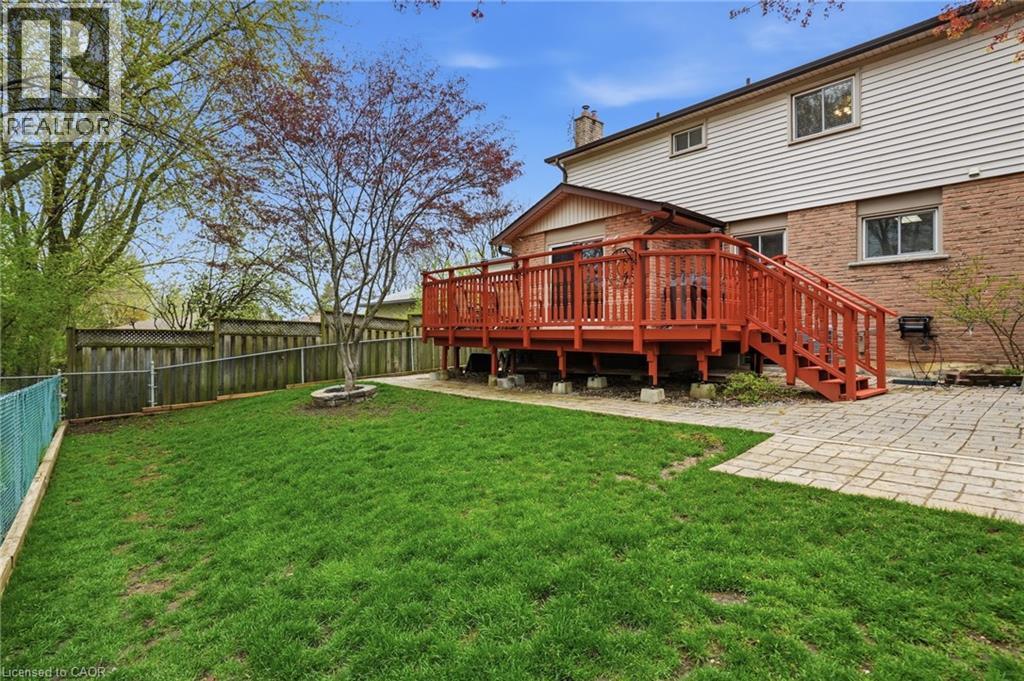 2127 Larabee Court, Burlington, ON - Outdoor With Deck Patio Veranda
