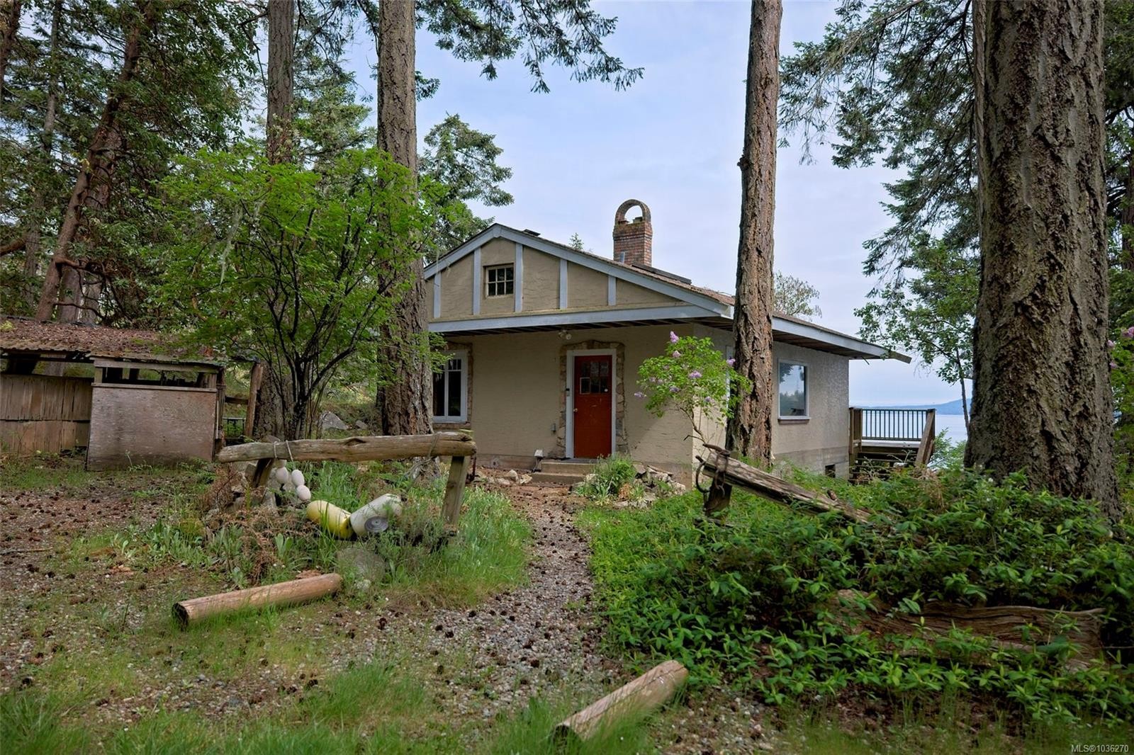 157 Menhinick Dr, Salt Spring, BC
