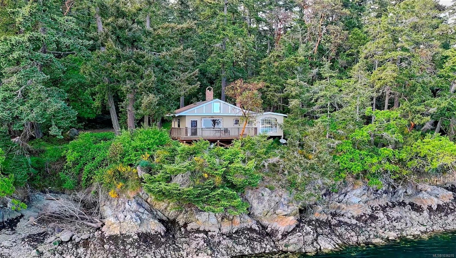 157 Menhinick Dr, Salt Spring, BC