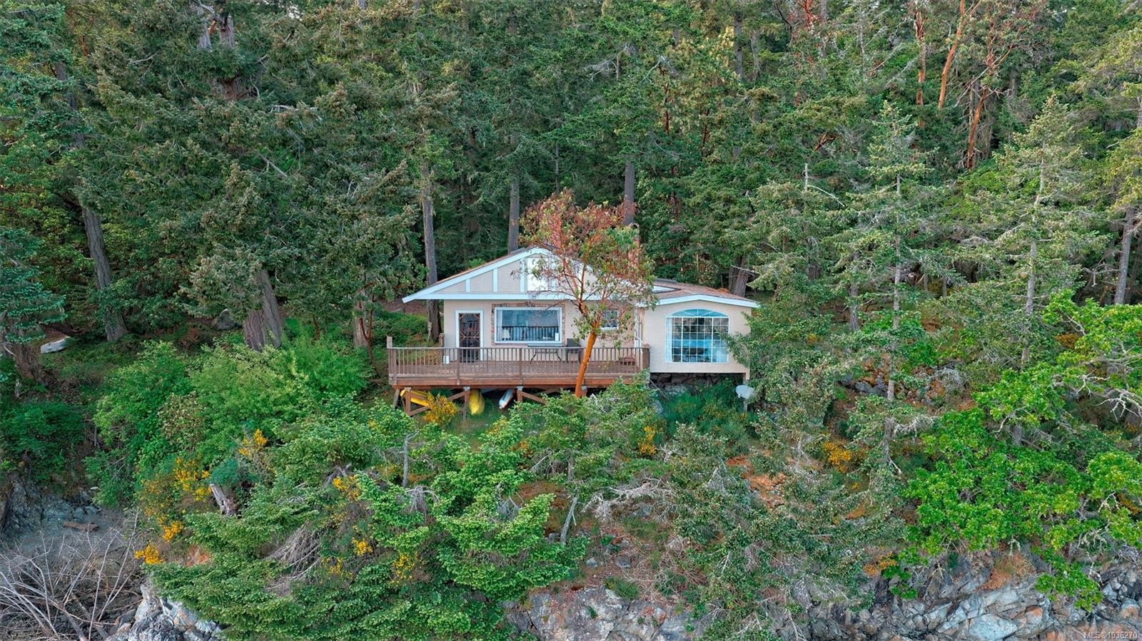 157 Menhinick Dr, Salt Spring, BC