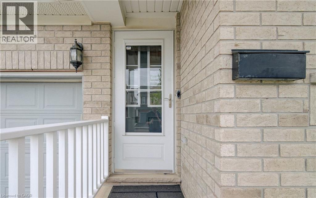 699 Commonwealth Crescent, Kitchener, ON - Outdoor With Exterior