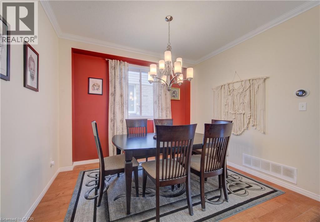 699 Commonwealth Crescent, Kitchener, ON - Indoor Photo Showing Dining Room