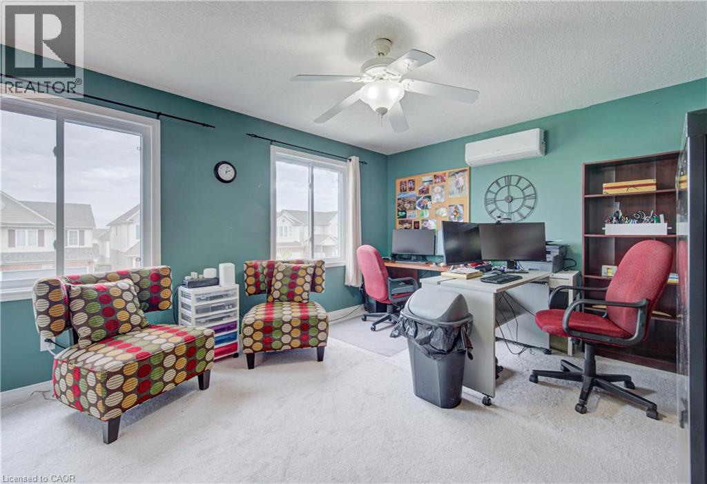 Bedroom 2 - 699 Commonwealth Crescent, Kitchener, ON - Indoor Photo Showing Office