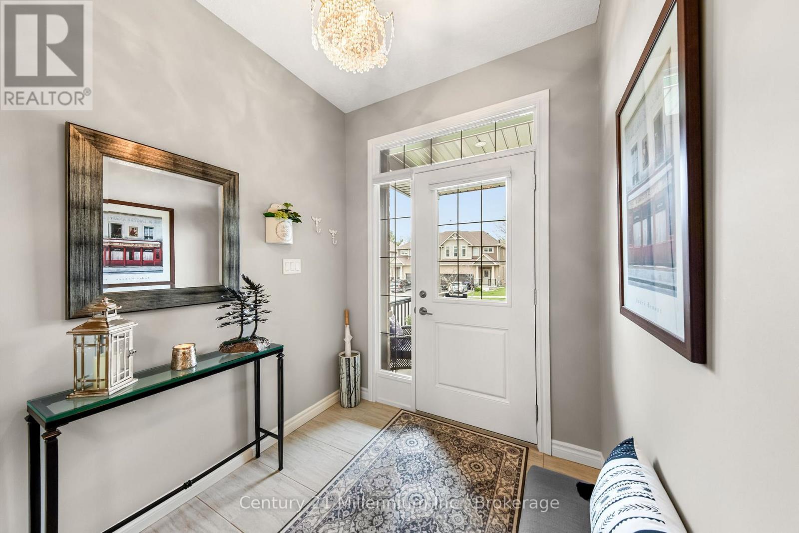 1010 Wright Drive, Midland, ON - Indoor Photo Showing Other Room