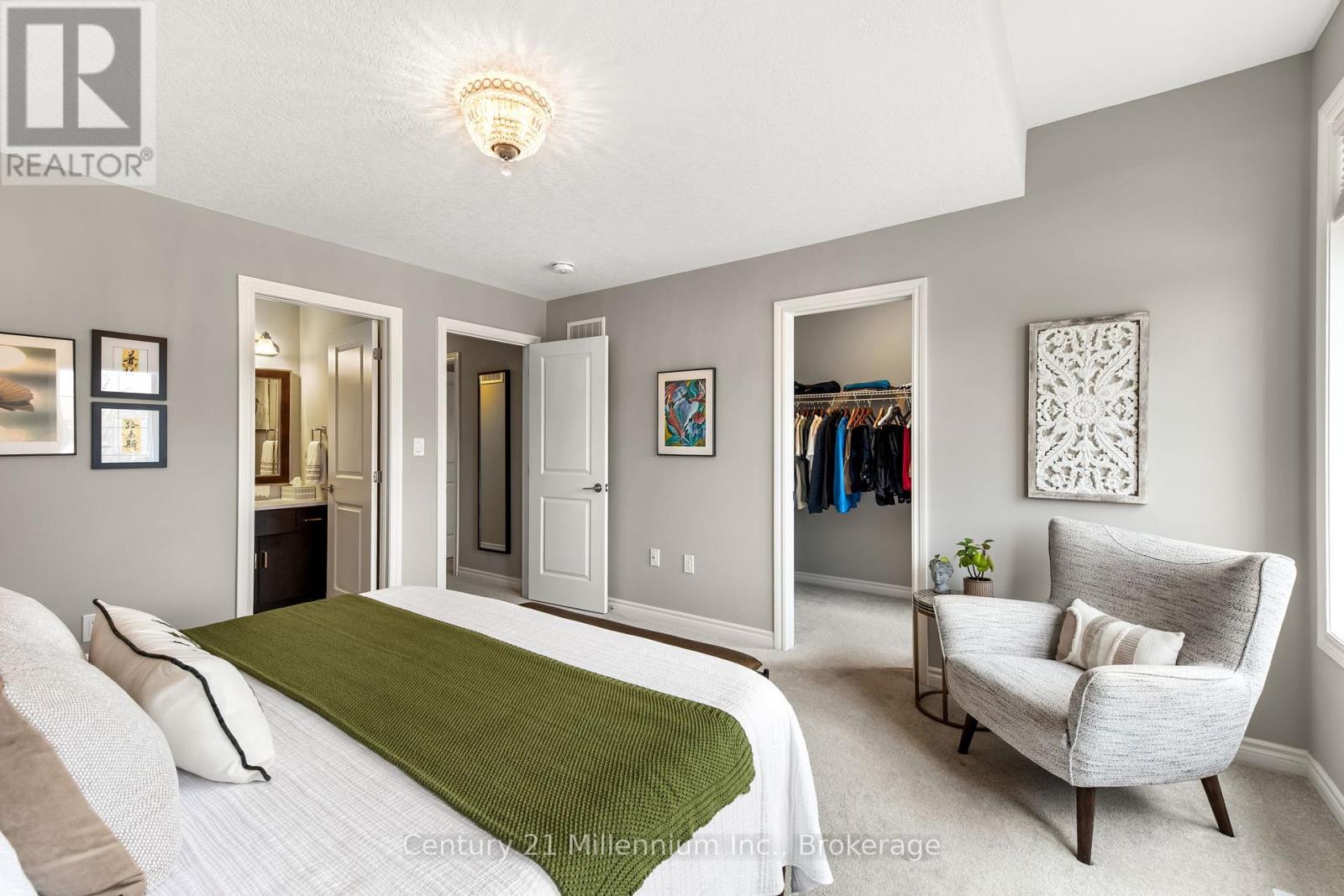 1010 Wright Drive, Midland, ON - Indoor Photo Showing Bedroom