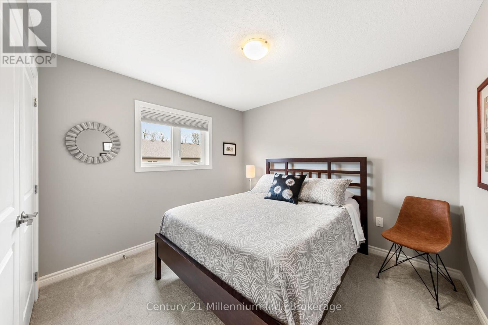 1010 Wright Drive, Midland, ON - Indoor Photo Showing Bedroom