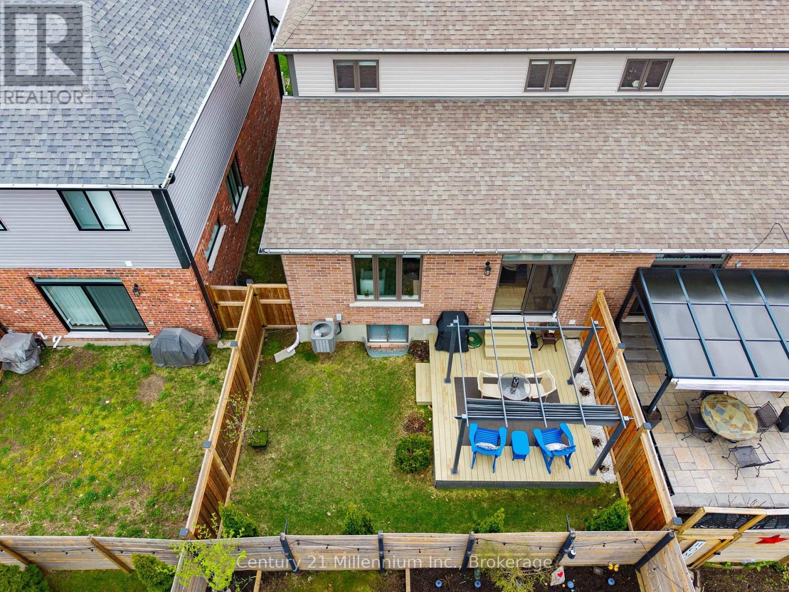 1010 Wright Drive, Midland, ON - Outdoor With Exterior