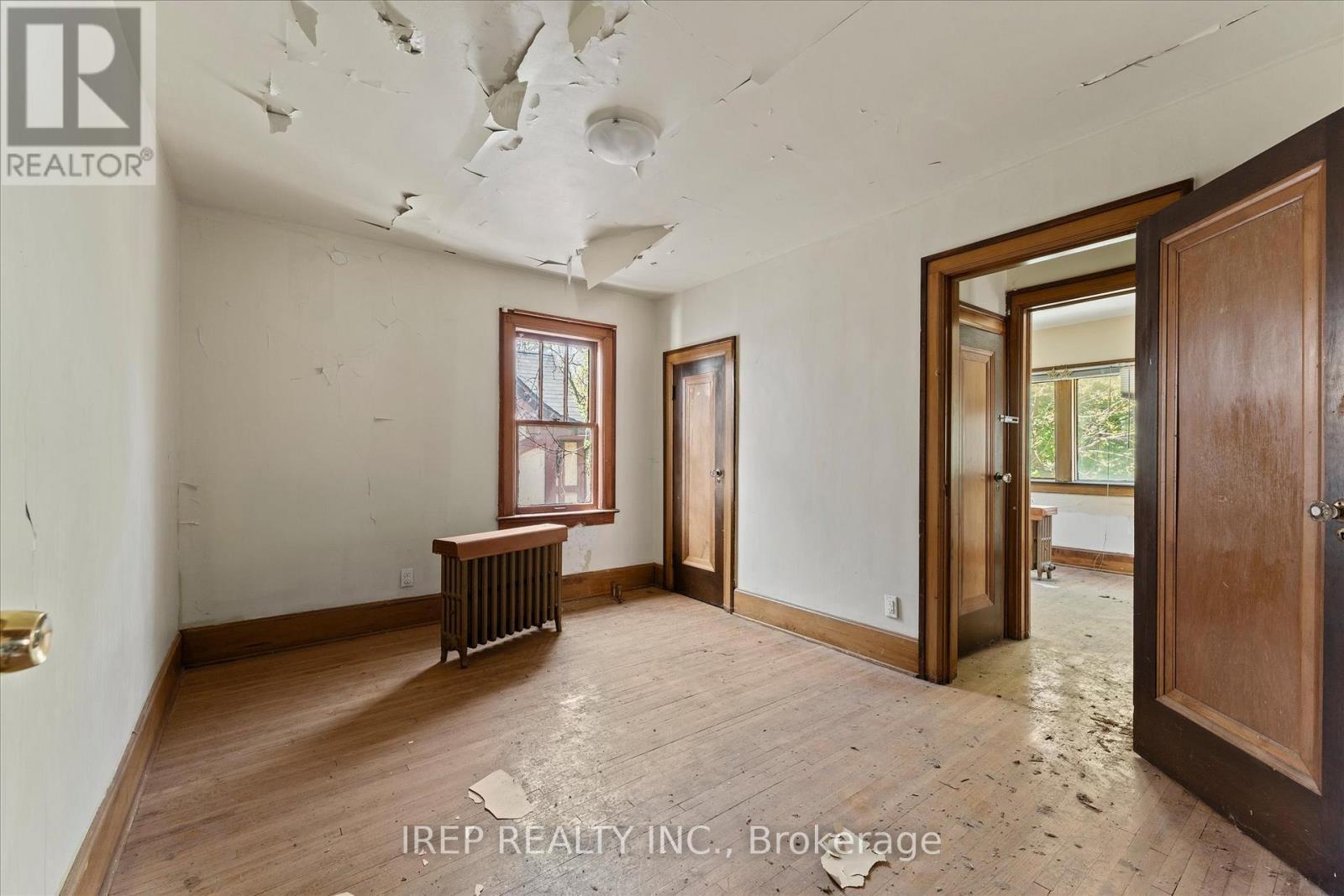 3056 Alexander Avenue, Windsor, ON - Indoor Photo Showing Other Room
