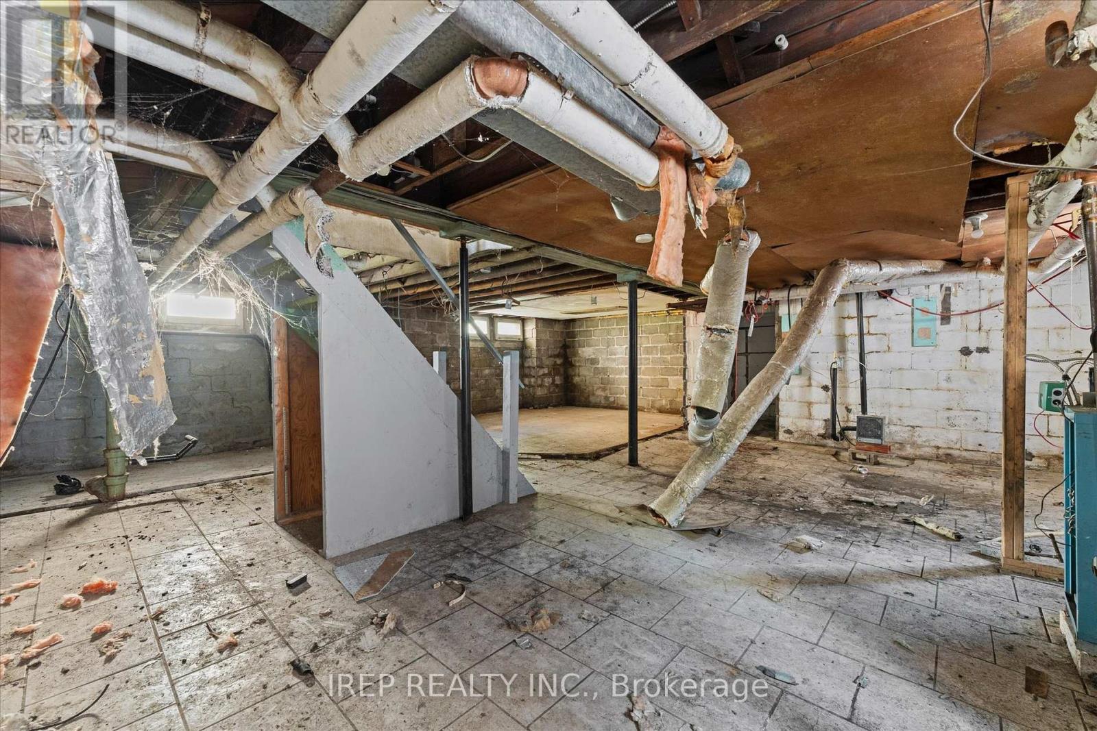 3056 Alexander Avenue, Windsor, ON -