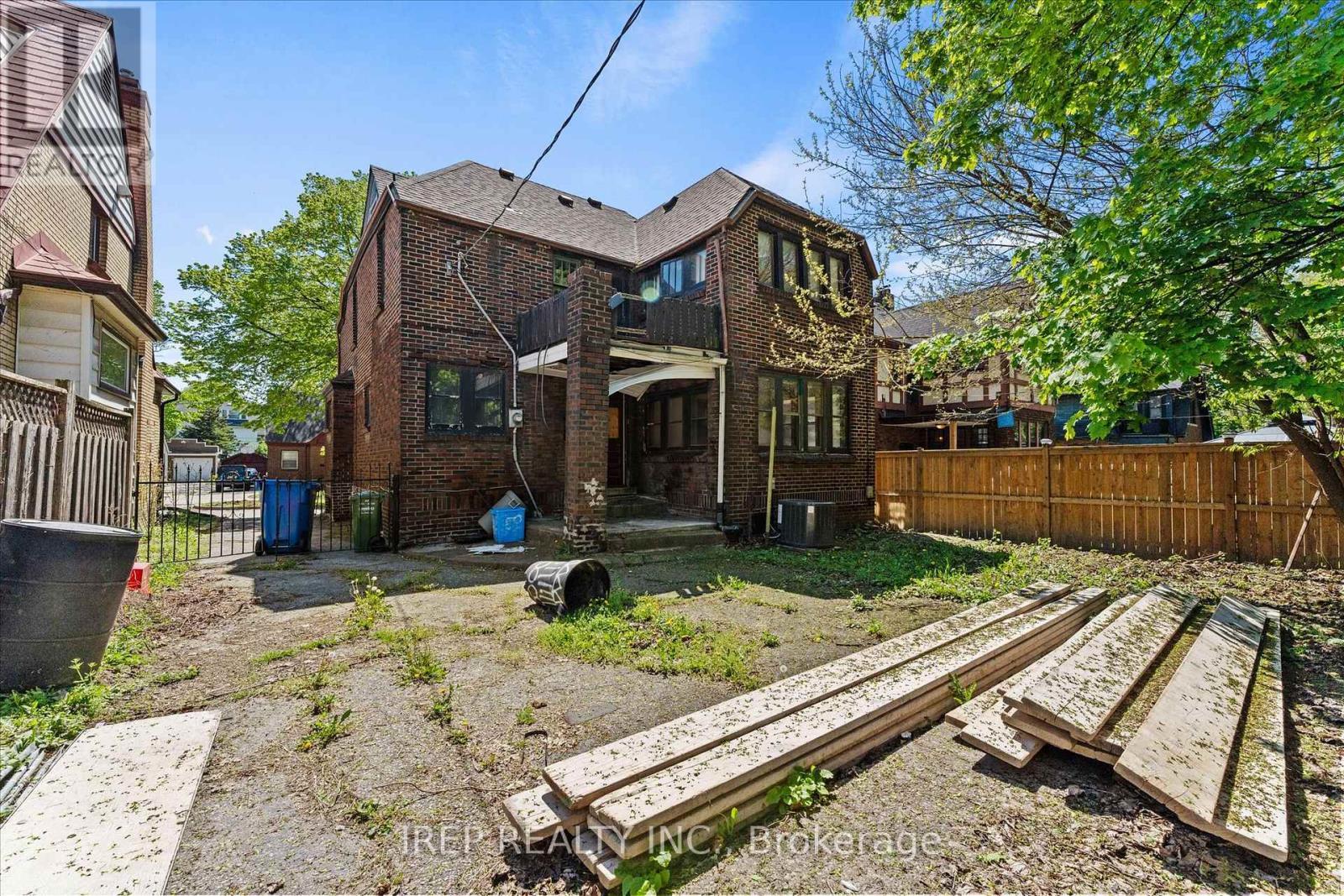 3056 Alexander Avenue, Windsor, ON - Outdoor