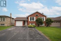 LOWER - 53 MEMORIAL DRIVE Brantford, ON N3R 5S2