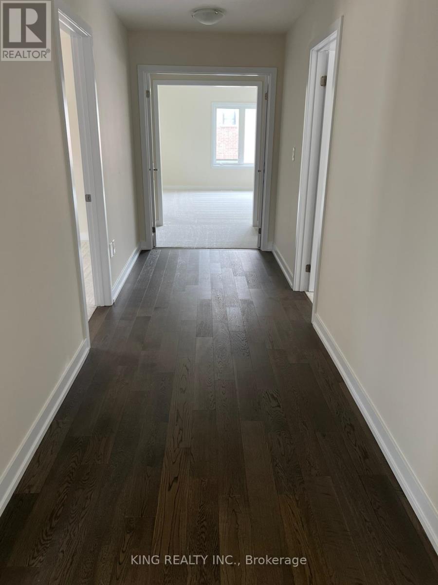 82 Sunflower Crescent, Thorold, ON - Indoor Photo Showing Other Room