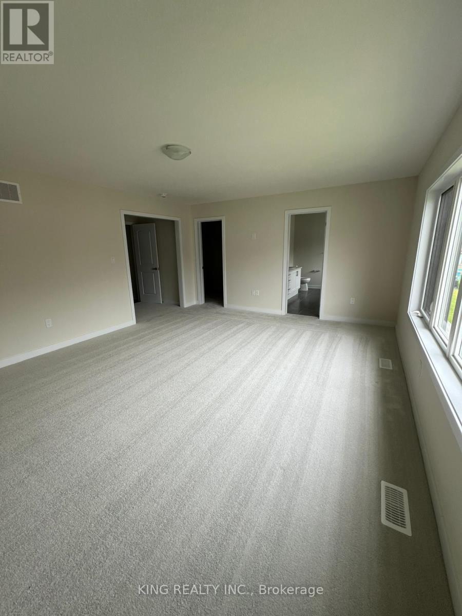 82 Sunflower Crescent, Thorold, ON - Indoor Photo Showing Other Room
