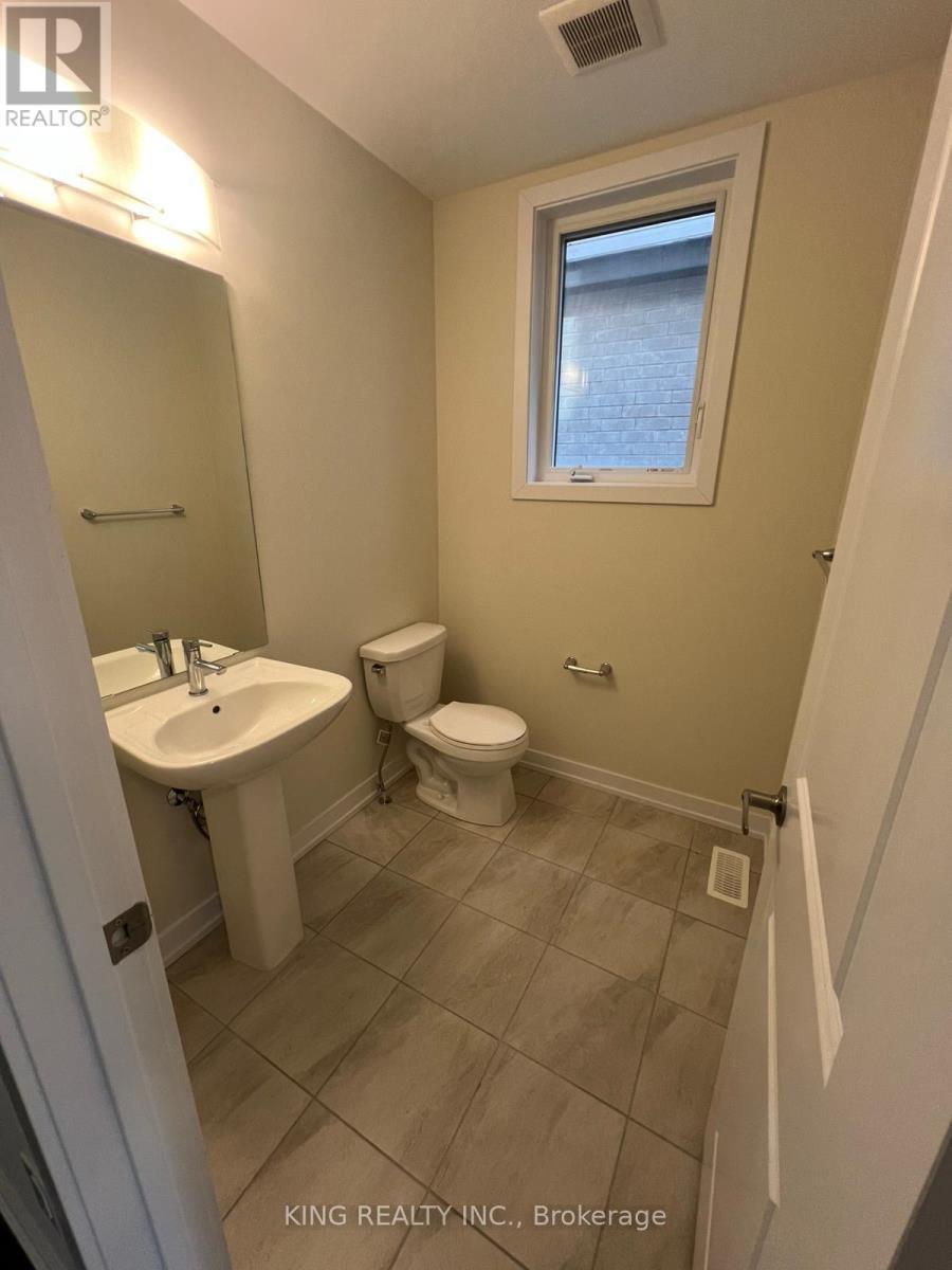 82 Sunflower Crescent, Thorold, ON - Indoor Photo Showing Bathroom