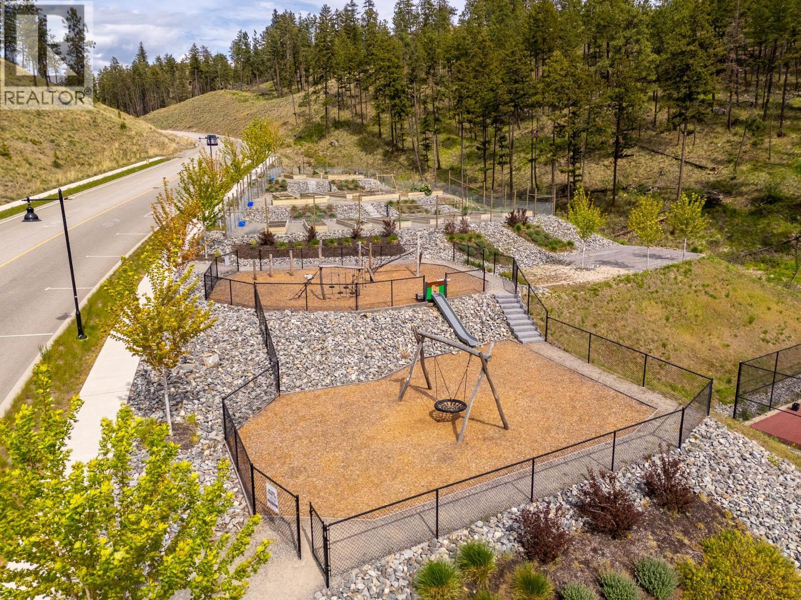 3643 Wild Rose Road, Kelowna, BC - Outdoor With Deck Patio Veranda