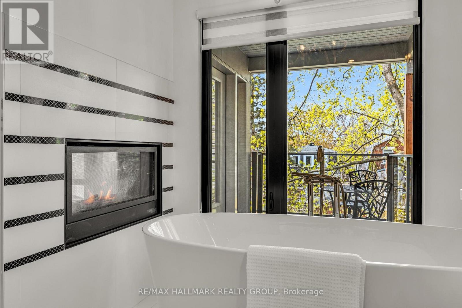 92 Grange Avenue, Ottawa, ON - Indoor Photo Showing Other Room With Fireplace