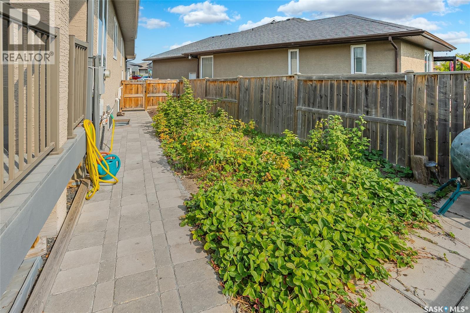 914 Paton Bay, Saskatoon, SK - Outdoor With Deck Patio Veranda