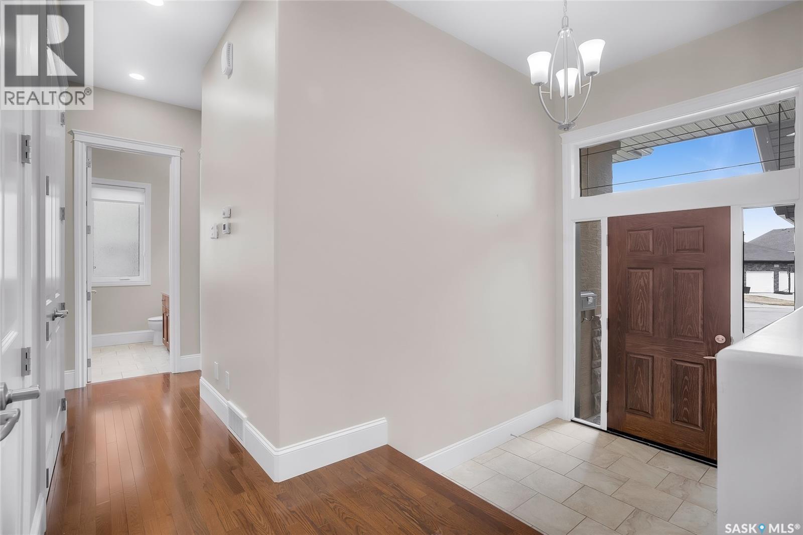 914 Paton Bay, Saskatoon, SK - Indoor Photo Showing Other Room