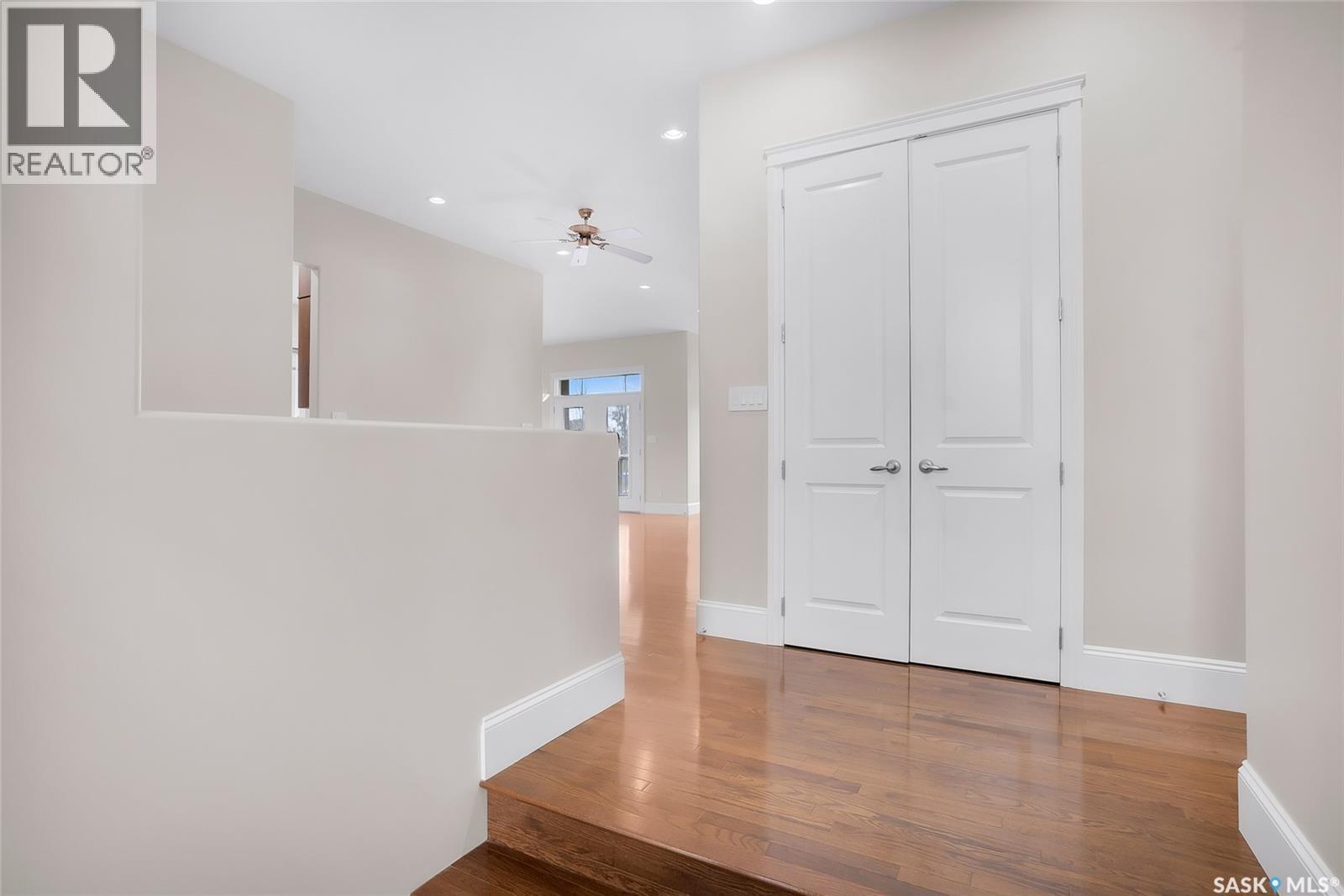 914 Paton Bay, Saskatoon, SK - Indoor Photo Showing Other Room