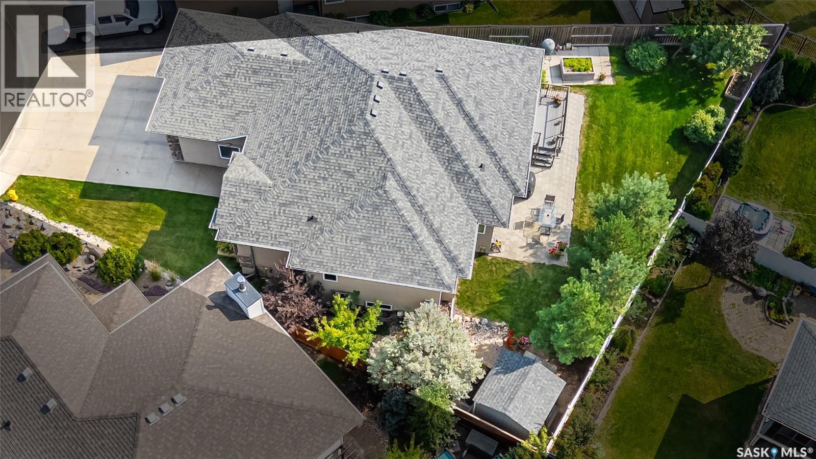 914 Paton Bay, Saskatoon, SK - Outdoor