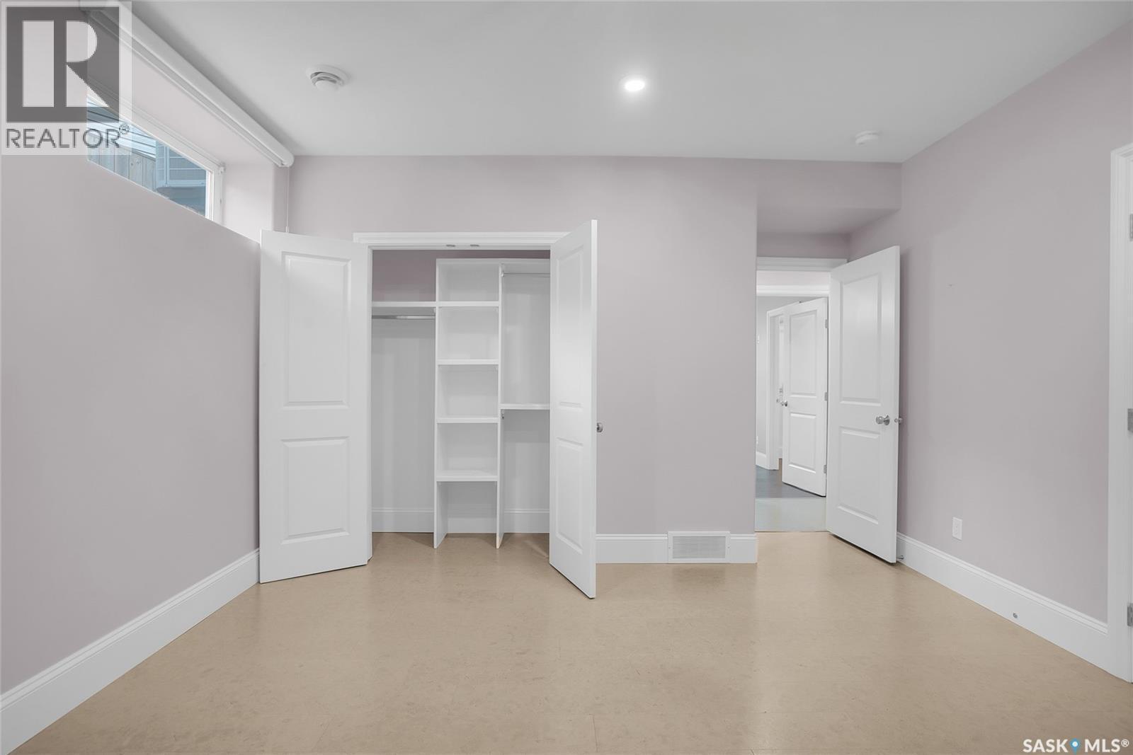 914 Paton Bay, Saskatoon, SK - Indoor Photo Showing Other Room