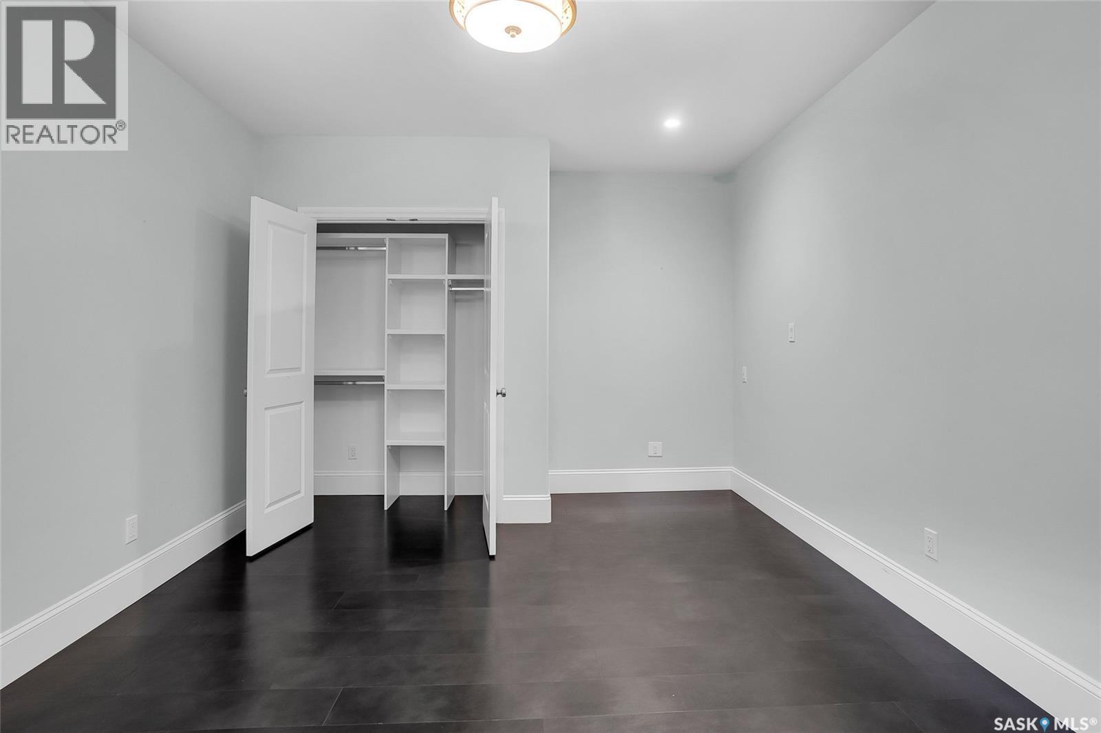 914 Paton Bay, Saskatoon, SK - Indoor Photo Showing Other Room