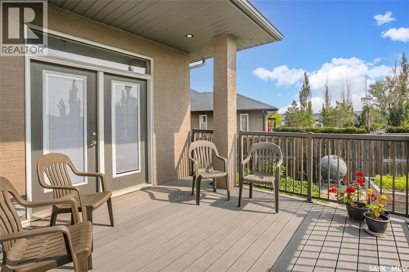 914 Paton Bay, Saskatoon, SK - Outdoor With Deck Patio Veranda With Exterior