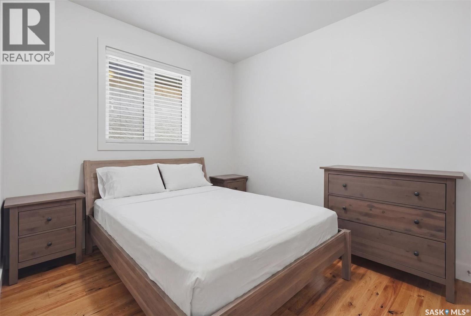 1024 Temperance Street, Saskatoon, SK - Indoor Photo Showing Bedroom