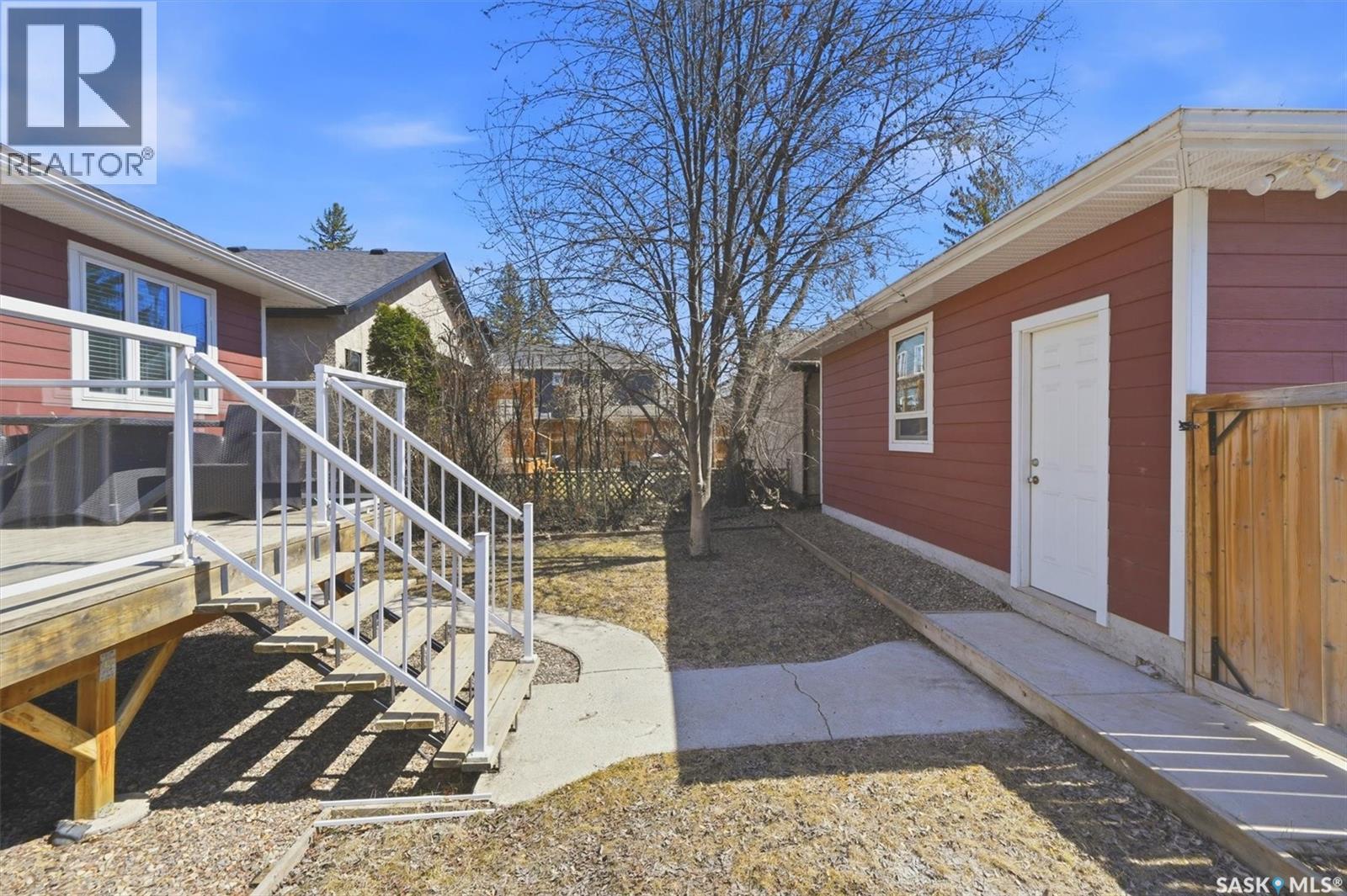 1024 Temperance Street, Saskatoon, SK - Outdoor With Exterior