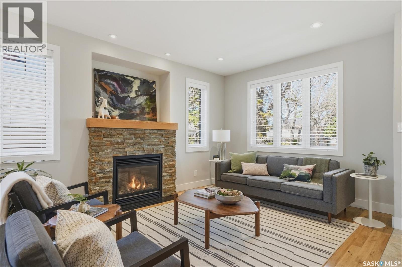 1024 Temperance Street, Saskatoon, SK - Indoor Photo Showing Living Room With Fireplace