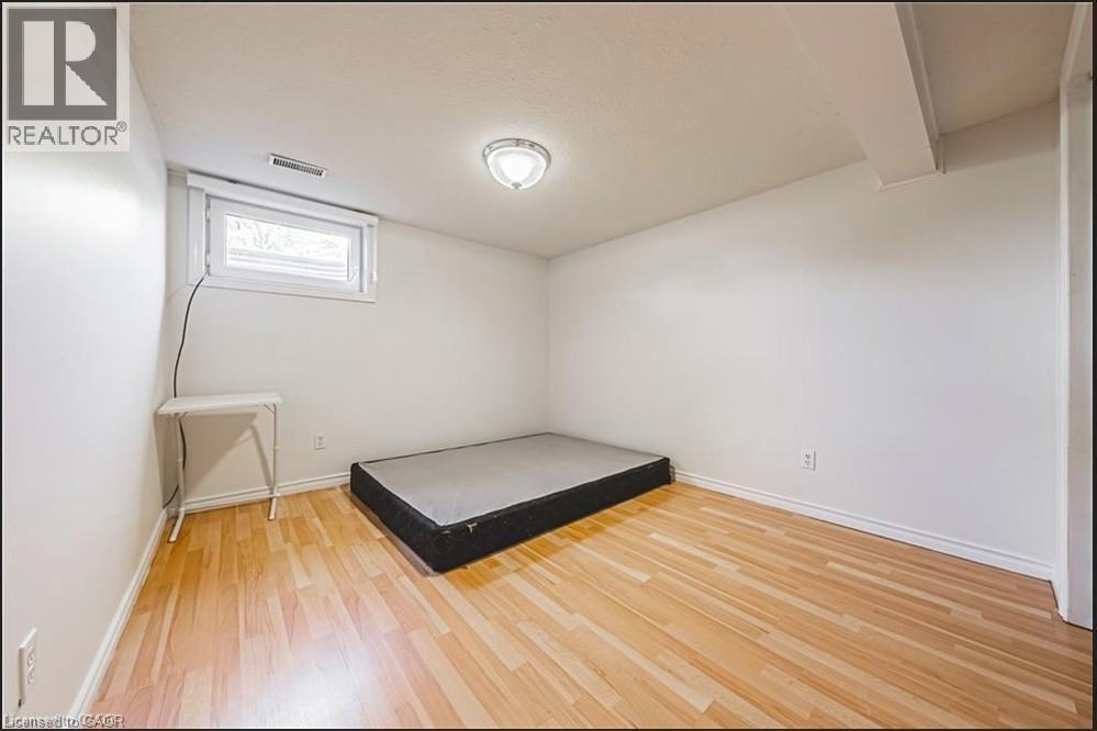 Bedroom#4 - 267 Erb Street E, Waterloo, ON - Indoor Photo Showing Other Room